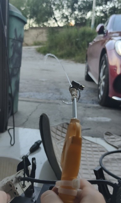 恒电便携式12V洗车机